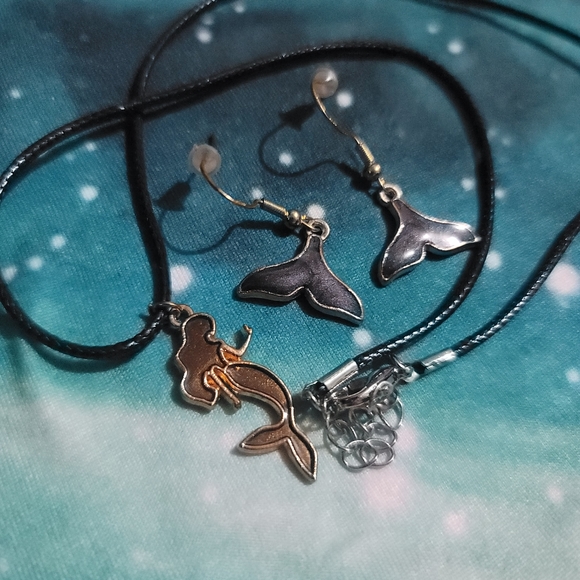 BLACK AND GOLD MERMAID JEWELRY SET - Picture 2 of 2